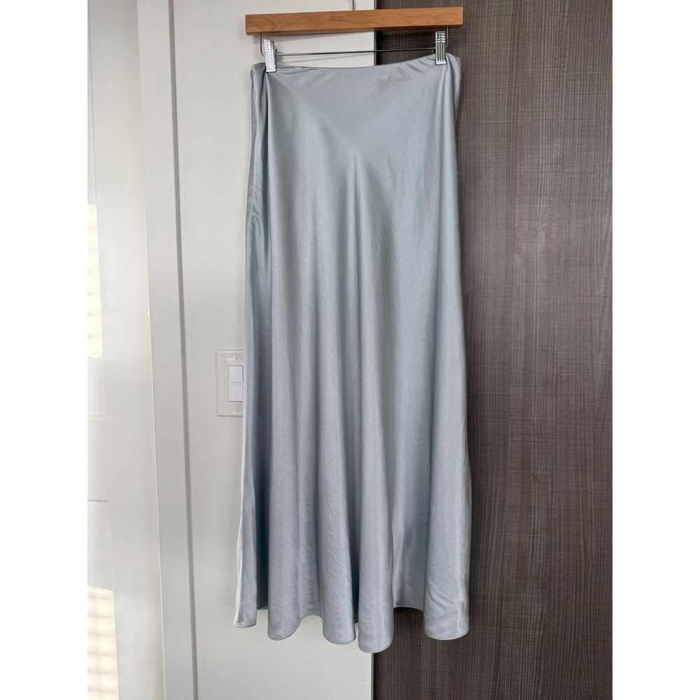 Massimo Dutti Silver Maxi Slip Skirt‎ Satin Metallic Elegant Size 8 - Picture 6 of 10